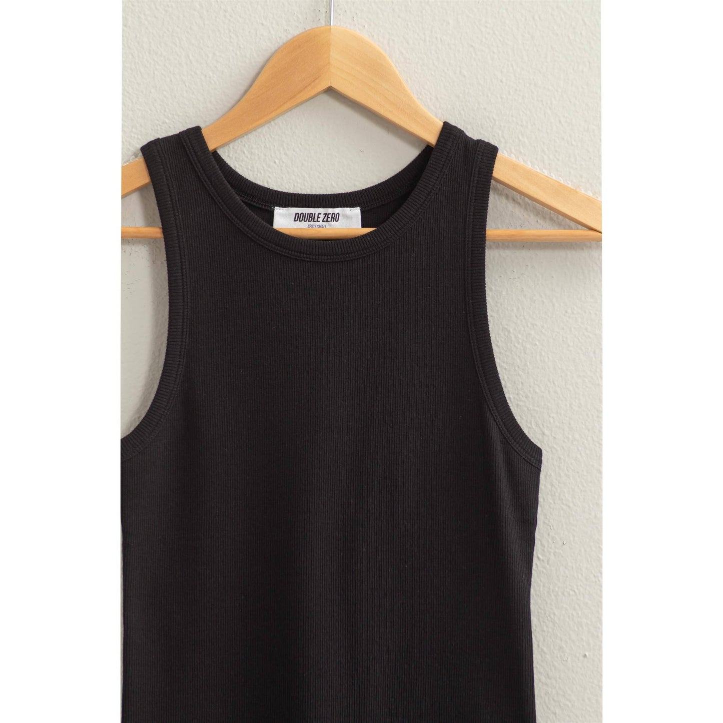 RIBBED ROUND NECK TANK TOP